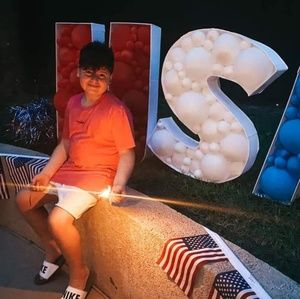 Meet your Posher, Jaime